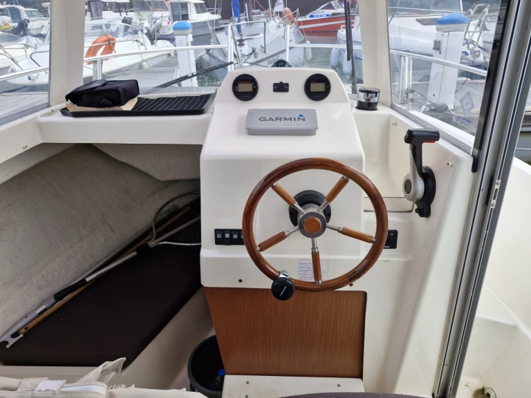 Huur Motorboot met of zonder schipper Jeanneau in Dunkerque