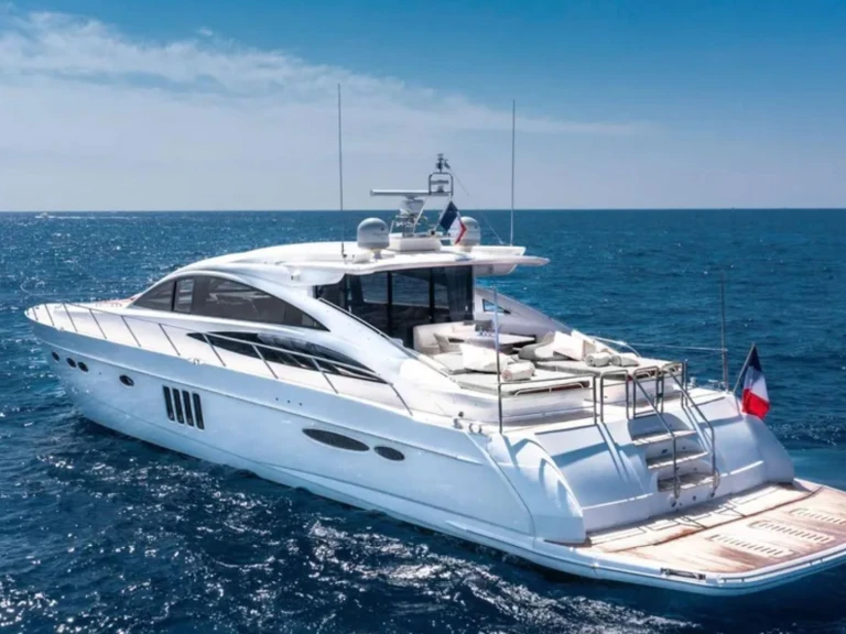 Bootverhuur Princess Princess V70 in Frankrijk via SamBoat