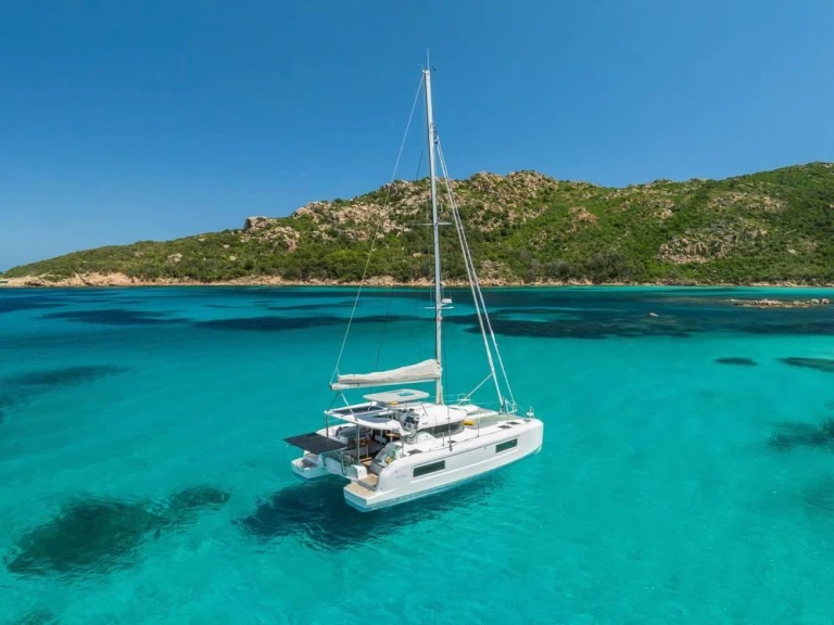 Catamaran te huur in Seget Donji voor de beste prijs