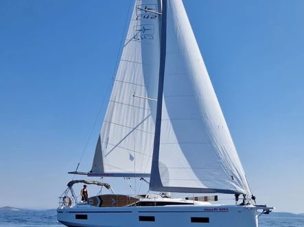 Huur Zeilboot met of zonder schipper Bavaria in Rogoznica