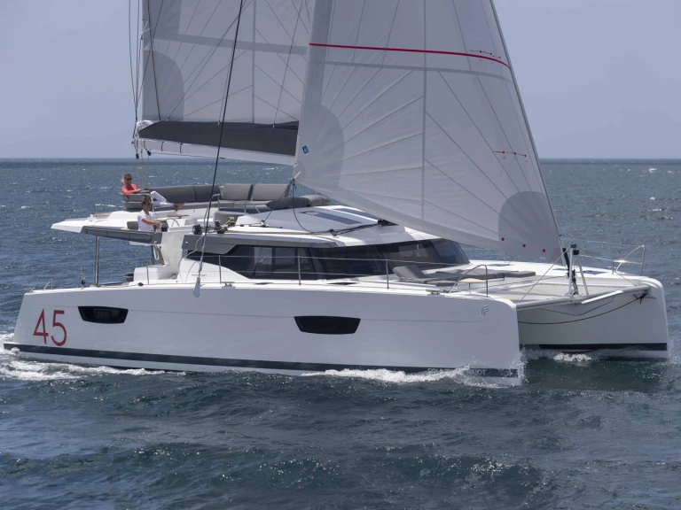 Verhuur Catamaran Fountaine Pajot met vaarbewijs
