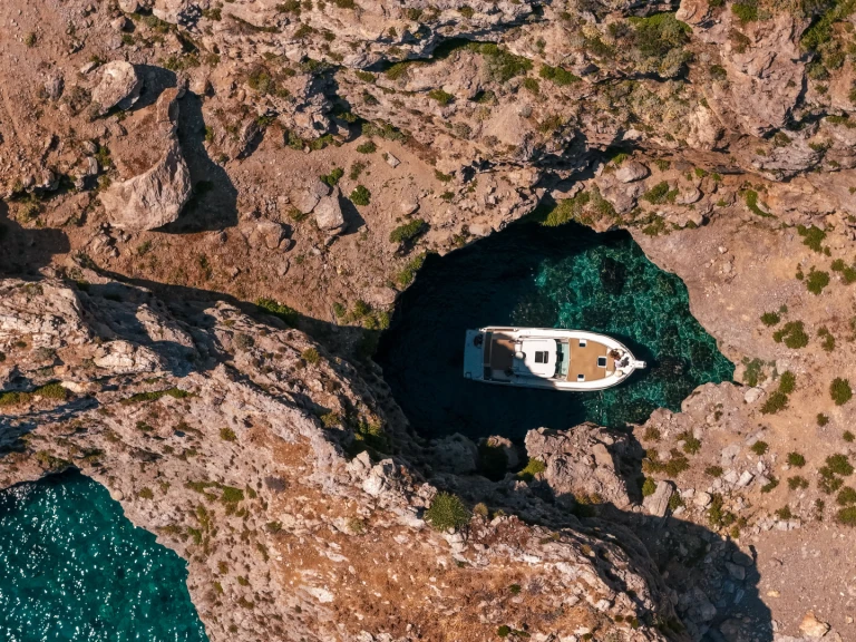 Huur Motorboot met of zonder schipper Faeton in Trapani