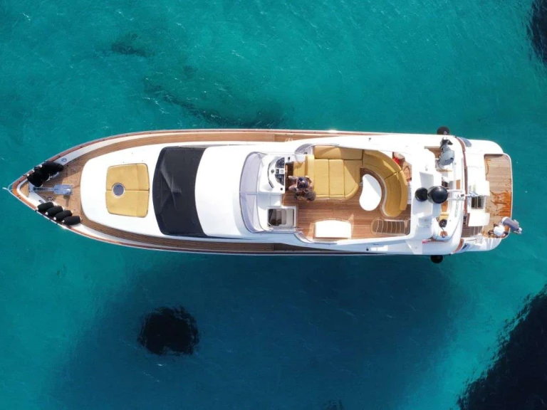 Bootverhuur Azimut ESTIA ZEUS in Athene via SamBoat