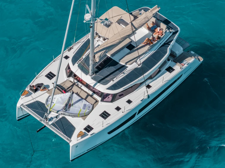 Verhuur Catamaran Fountaine Pajot met vaarbewijs