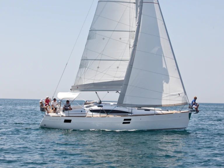Zeilboot te huur in Šibenik voor de beste prijs