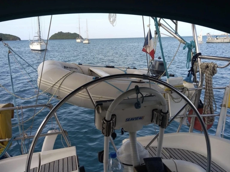 Huur een Jeanneau Sun Odyssey 42.2 in Le Marin