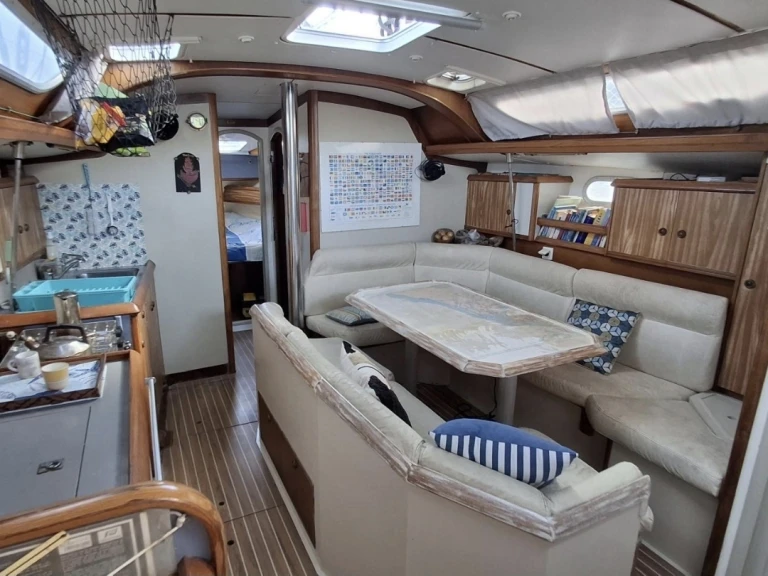 Jachthuur in Le Marin - Jeanneau Sun Odyssey 42.2 via SamBoat