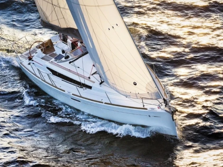 Jachthuur in Marseille - Jeanneau Sun Odyssey 389 (2019)  Jeanneau Sun Odyssey 389 (2019)  via SamBoat