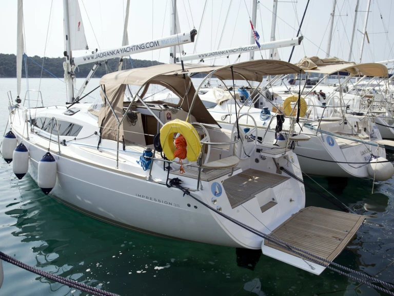 Bootverhuur Elan Impression 35 in Punat via SamBoat