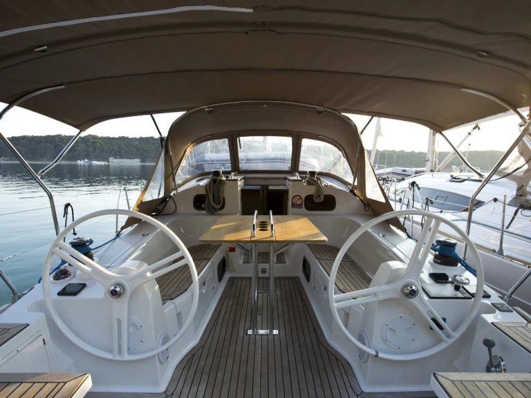 Verhuur Zeilboot Elan met vaarbewijs