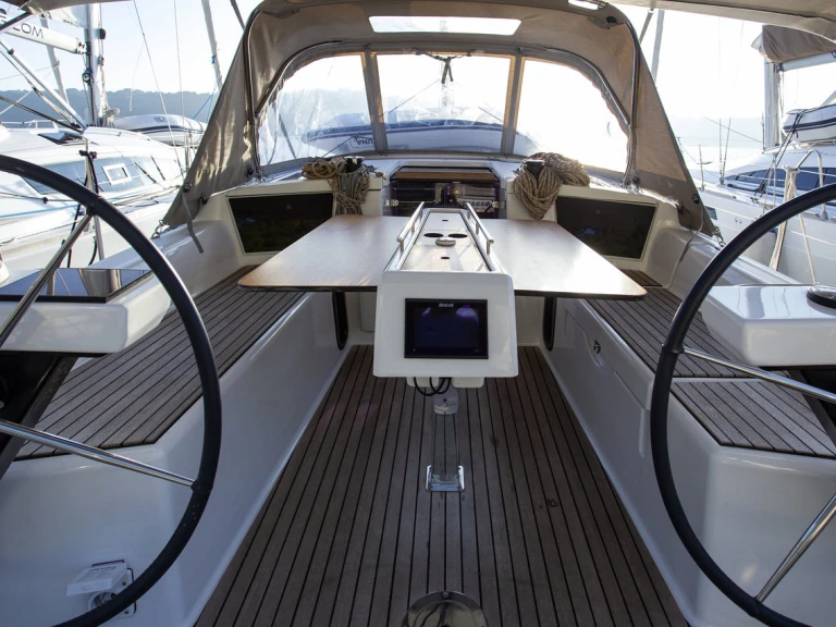 Huur Zeilboot met of zonder schipper Dufour in Punat