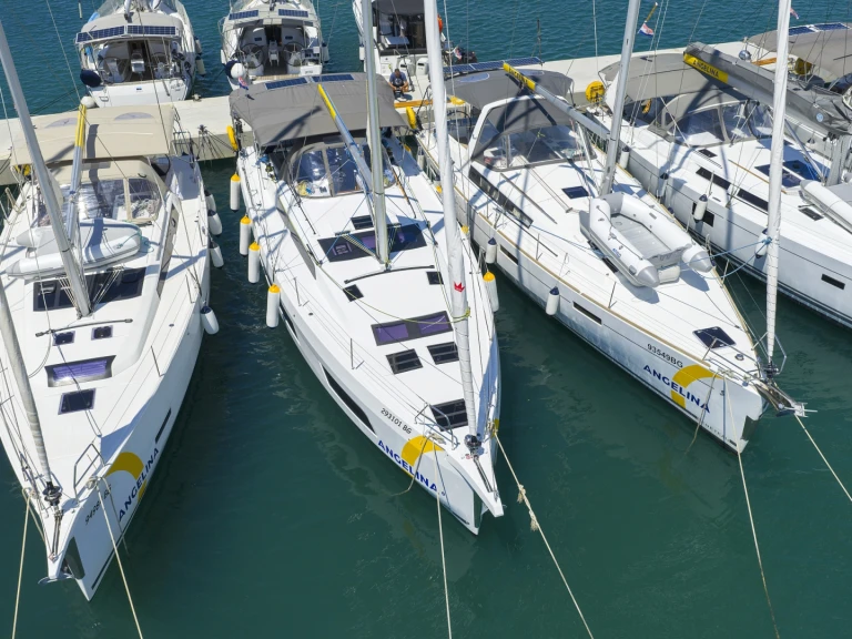 Dufour Dufour 44 te huur van particulier of professional in Trogir