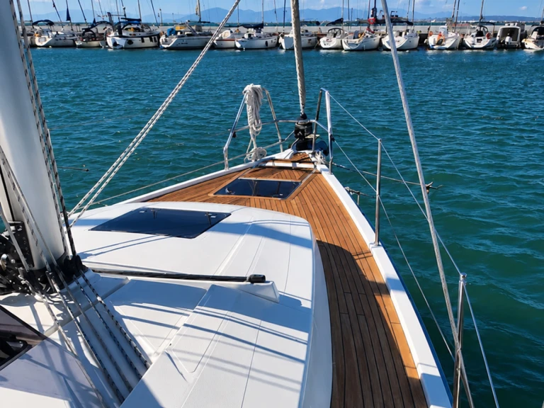 Verhuur Zeilboot in Lávrio - Hanse Hanse 385
