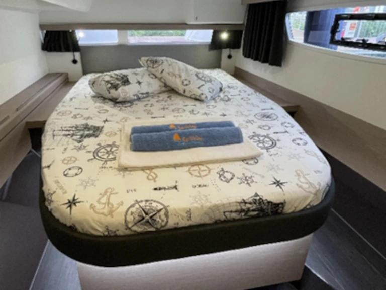 Huur een Fountaine Pajot Isla 40 in Göcek