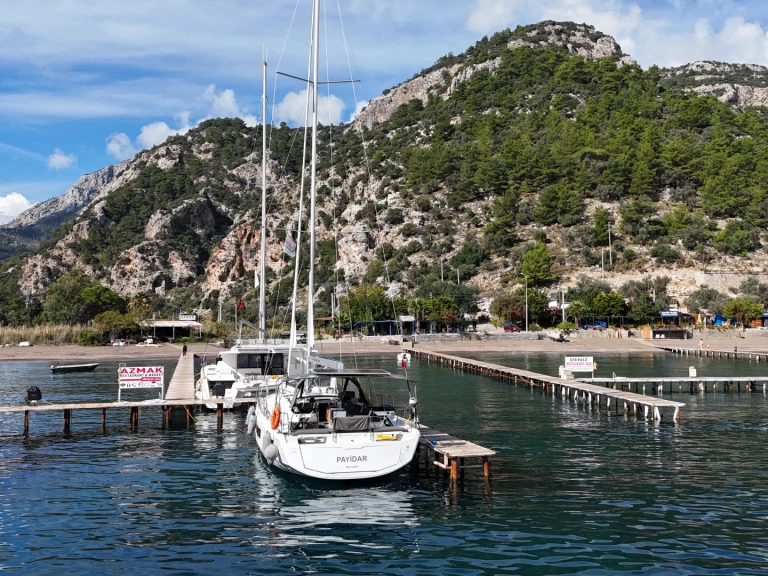 Huur een Dufour Dufour 44 in Adaköy