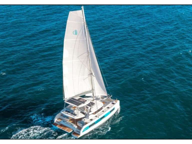 Verhuur Catamaran Lagoon met vaarbewijs