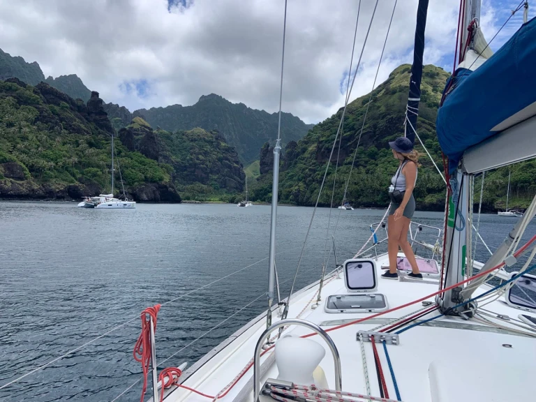 Bootverhuur Bénéteau Oceanis 423 in Nuku-Hiva via SamBoat