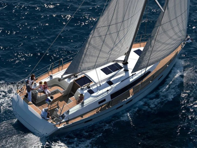 Bavaria Cruiser 46 te huur van particulier of professional in Gouviá