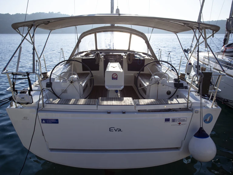 Bootverhuur Dufour Dufour 412 Grand Large in Punat via SamBoat
