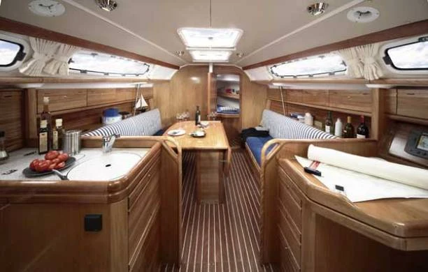 Verhuur Zeilboot in Flensburg - Bavaria Cruiser 31
