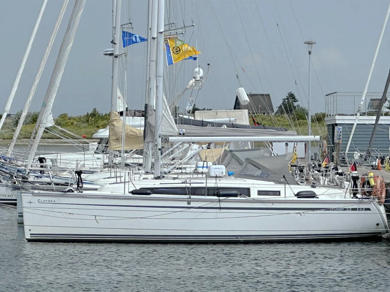Bootverhuur Bavaria Cruiser 33 in Heiligenhafen via SamBoat