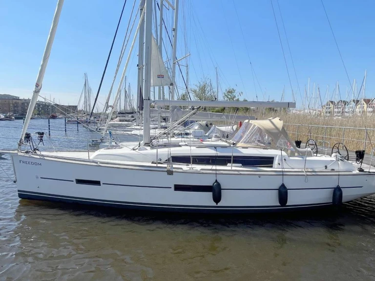 Jachthuur in Barth - Dufour Dufour 382 Grand Large via SamBoat