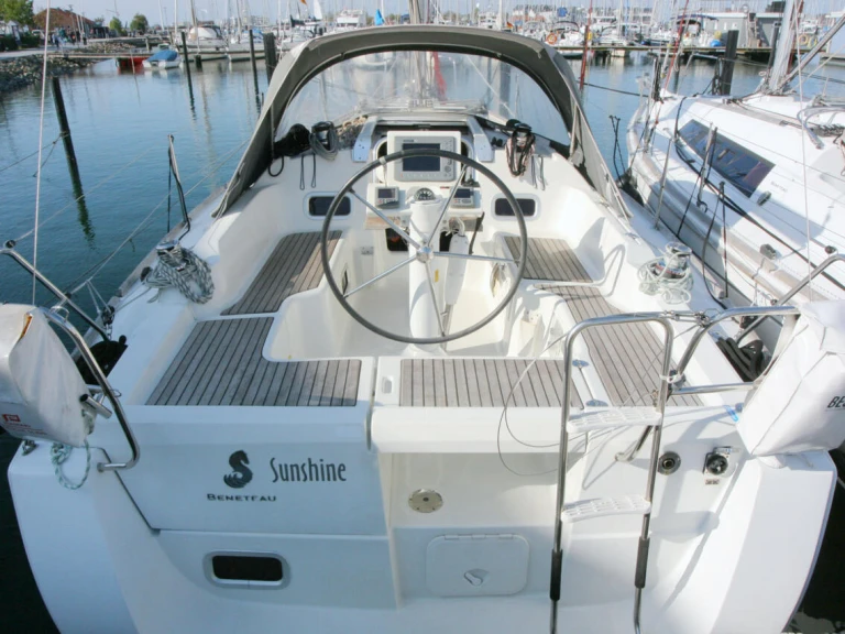 Verhuur Zeilboot Bénéteau met vaarbewijs
