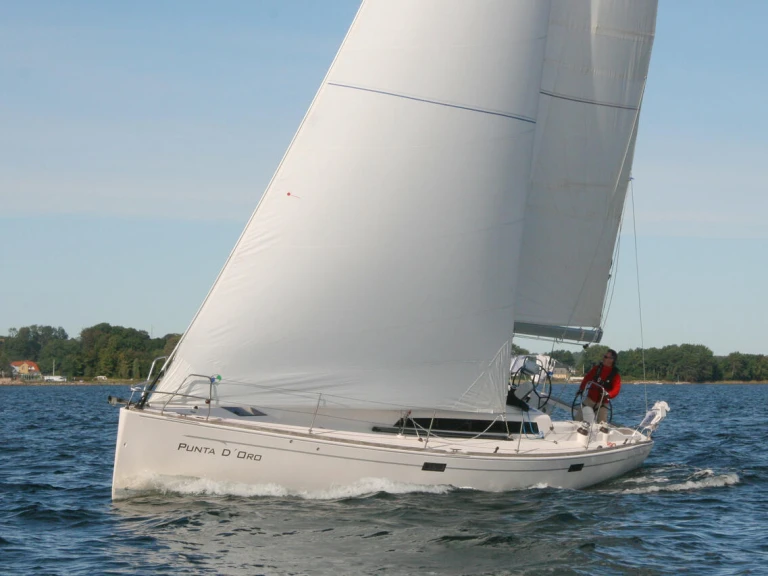 Huur een Salona Salona 38 in Heiligenhafen