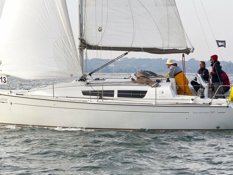 Huur een Jeanneau Sun Odyssey 30i in Barth