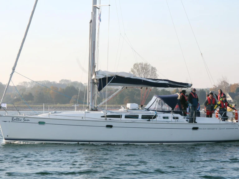 Huur een Jeanneau Sun Odyssey 43 in Flensburg