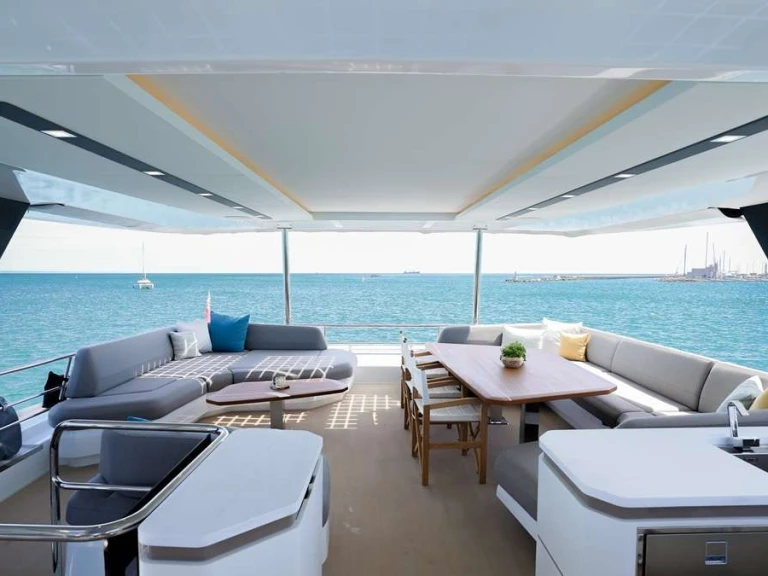 Verhuur Jacht Fountaine Pajot met vaarbewijs