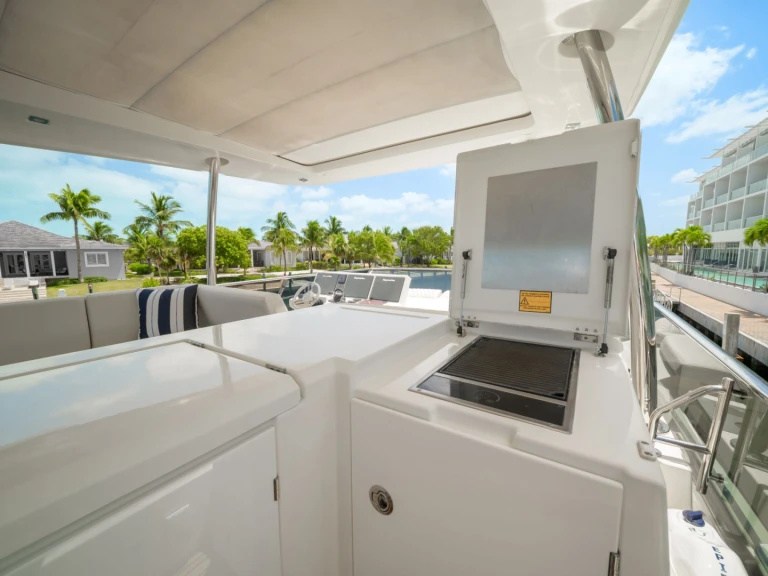Verhuur Jacht Prestige Yachts met vaarbewijs
