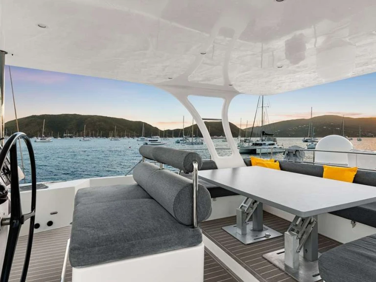 Sunreef MAVERICK te huur van particulier of professional in Road Town