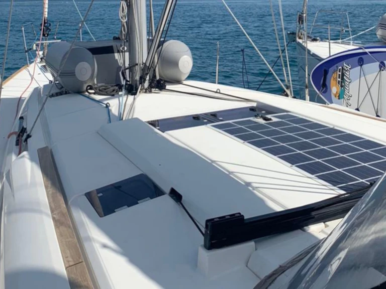 Huur een Jeanneau Sun Odyssey 519 (AC, Gen) in Plataniás
