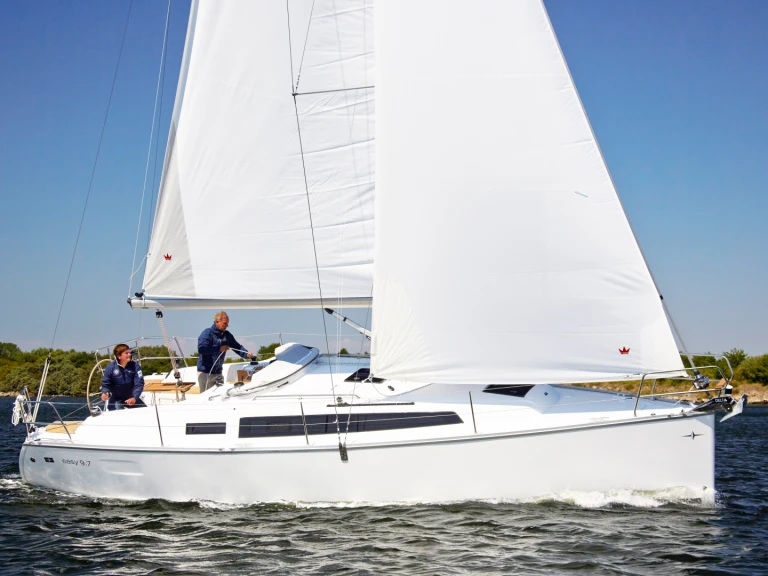 Bootverhuur Bavaria Bavaria Easy 9.7 in Mai Khao via SamBoat