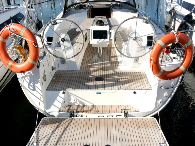 Bavaria Cruiser 34 te huur van particulier of professional in Heiligenhafen