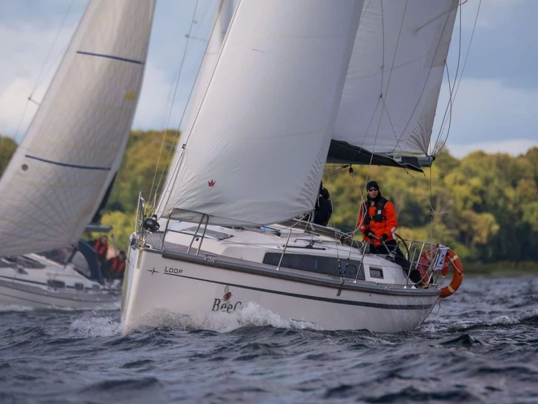 Verhuur Zeilboot Bavaria met vaarbewijs