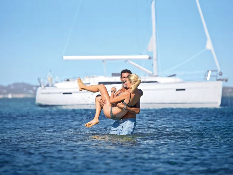 Verhuur Zeilboot Bavaria met vaarbewijs