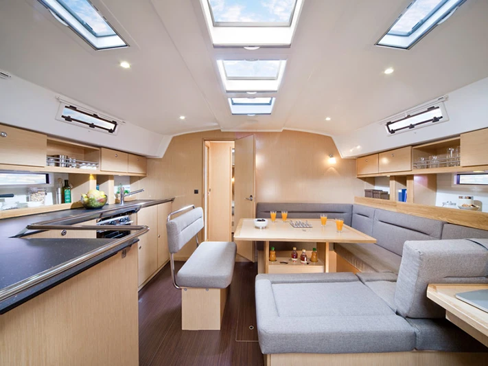 Bootverhuur Palma de Mallorca goedkoop Cruiser 45