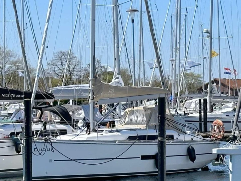 Bootverhuur Dufour Dufour 310 in Heiligenhafen via SamBoat