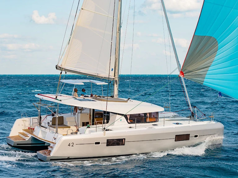 Huur Catamaran met of zonder schipper Lagoon in Can Pastilla