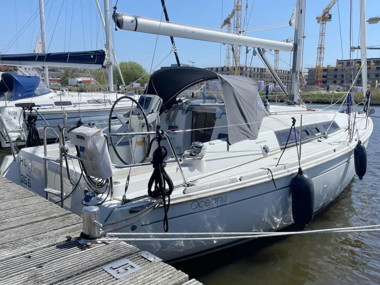 Bénéteau Oceanis 31 te huur van particulier of professional in Barth
