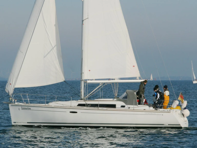 Huur een Bénéteau Oceanis 37 in Heiligenhafen