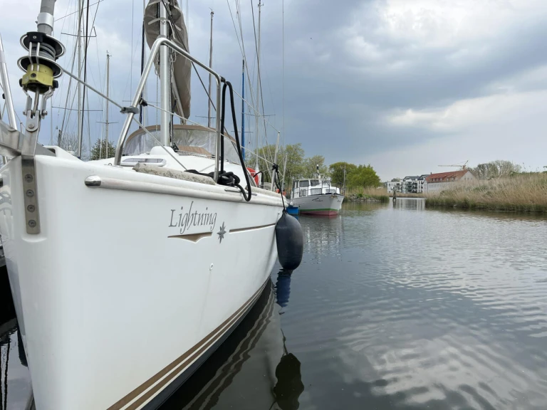 Verhuur Zeilboot Jeanneau met vaarbewijs