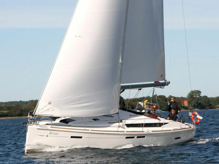 Huur Zeilboot met of zonder schipper Jeanneau in Heiligenhafen