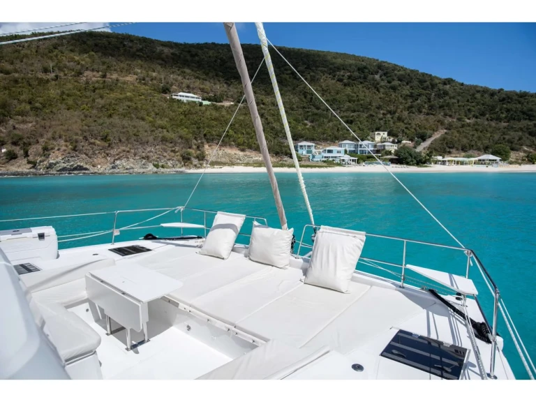 Catamaran te huur in Saint George's voor de beste prijs