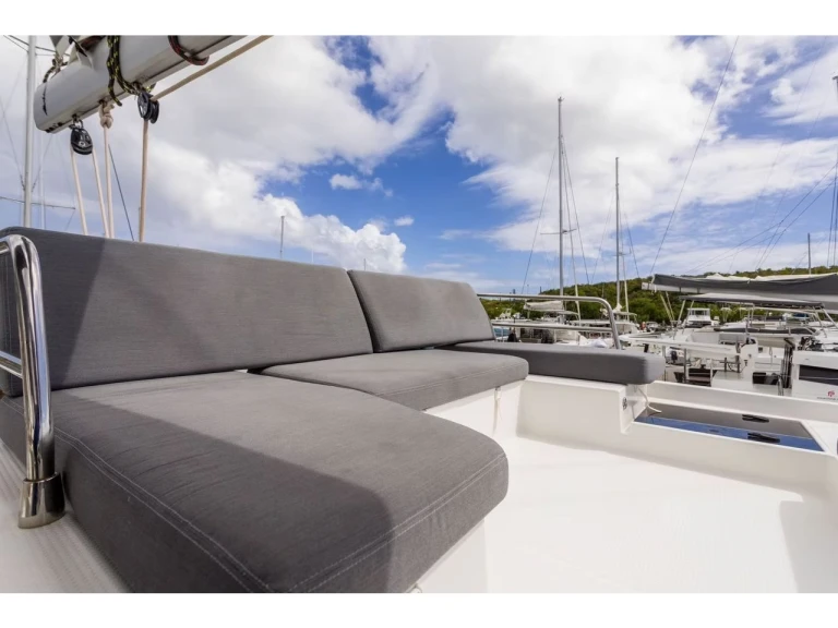 Verhuur Catamaran in Saint George's - Fountaine Pajot Saona 47