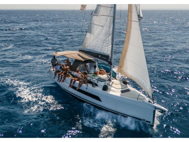Zeilboot te huur in Castellammare del Golfo voor de beste prijs