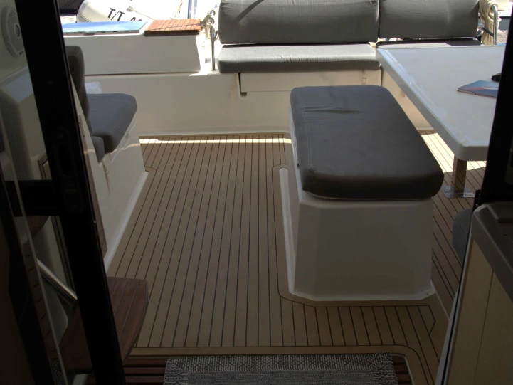 Verhuur Catamaran Fountaine Pajot met vaarbewijs