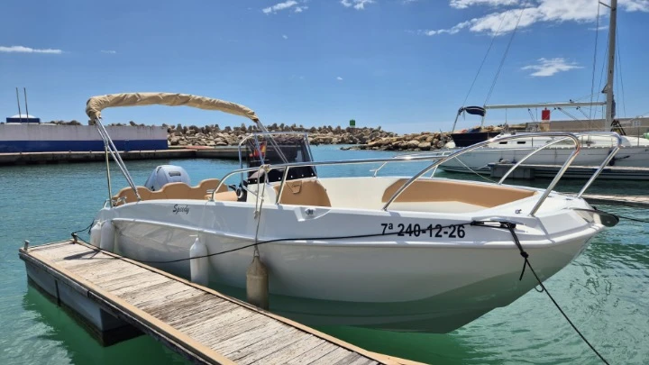 Motorboot te huur in Cala Galdana voor de beste prijs